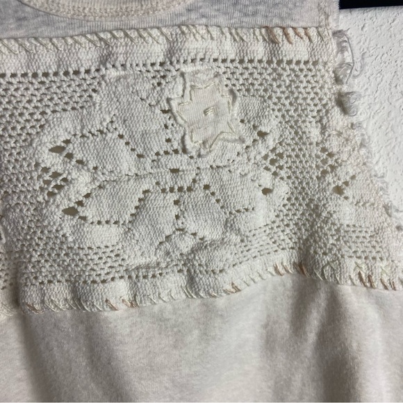 Free People We The Free Size Xs Window Crochet Star Crop Tank Top Ivory Boxy - Picture 8 of 8